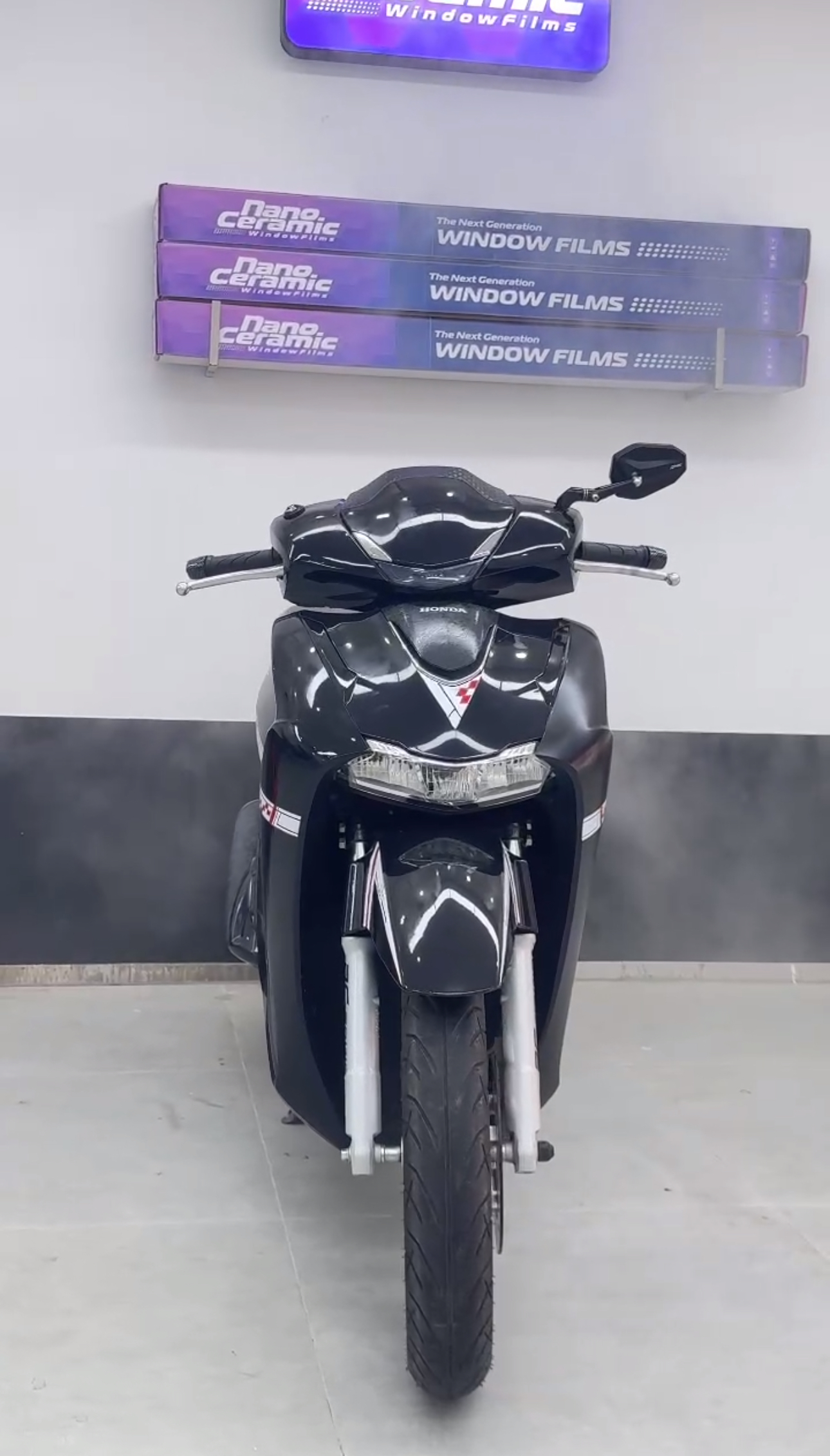 Dán Decal Xe – Những Mẫu Decal Được Ưa Chuộng Hiện Nay
